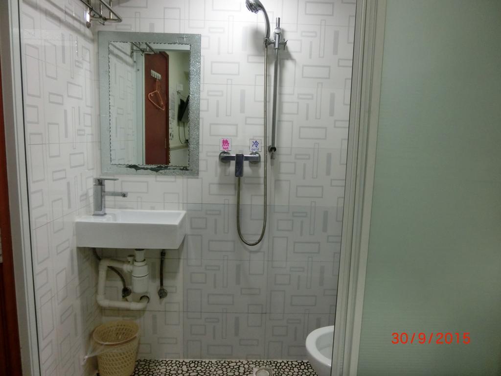 Li Cheng Guesthouse Гонконг Номер фото