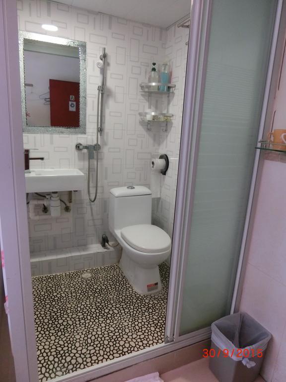 Li Cheng Guesthouse Гонконг Екстер'єр фото